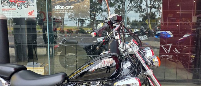 2005 Yamaha XVS250 V-STAR BLACK