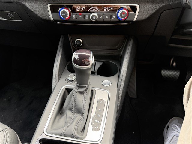 2025 Audi Q2 35 TFSI S line edition