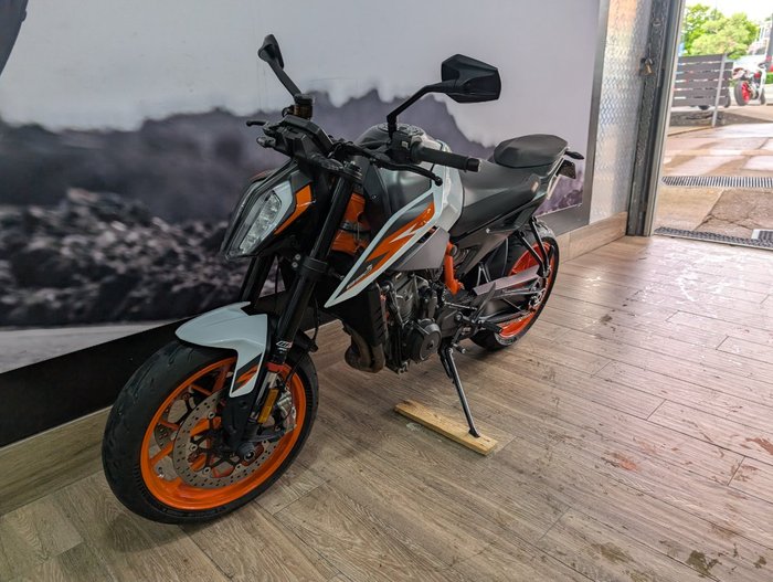 2020 Ktm 890 DUKE R ORANGE