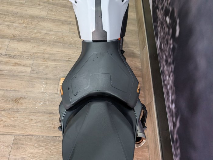 2020 Ktm 890 DUKE R ORANGE