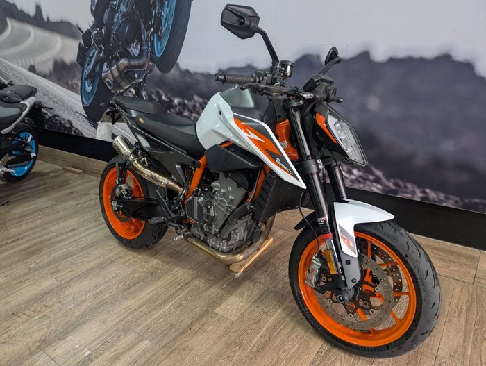 2020 Ktm 890 DUKE R ORANGE