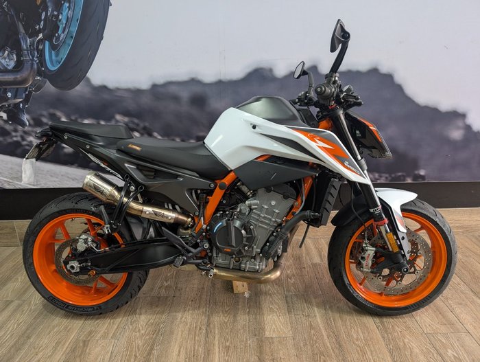 2020 Ktm 890 DUKE R ORANGE