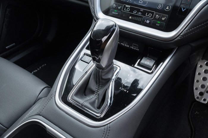 2024 Subaru Outback AWD Touring XT