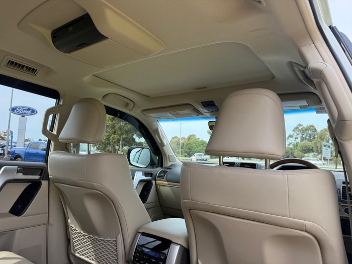 2023 Toyota Landcruiser Prado Kakadu