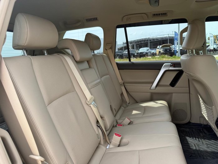 2023 Toyota Landcruiser Prado Kakadu