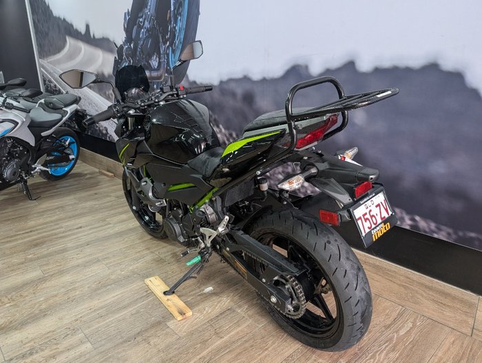 2023 Kawasaki Z400 Black