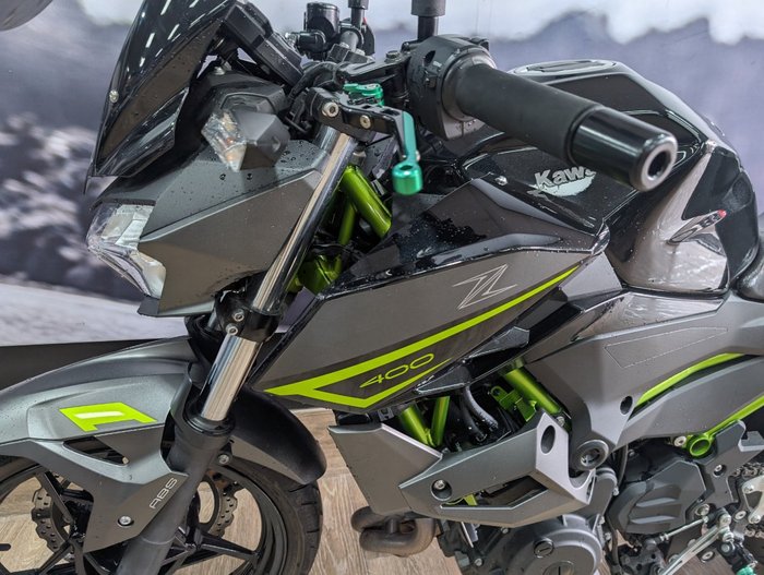 2023 Kawasaki Z400 Black