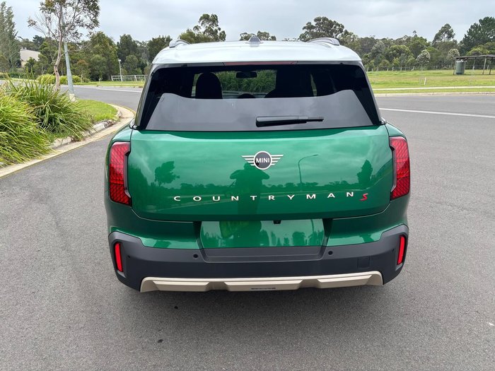 2025 MINI Countryman S Favoured