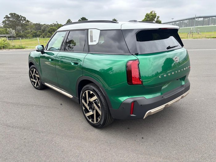 2025 MINI Countryman S Favoured