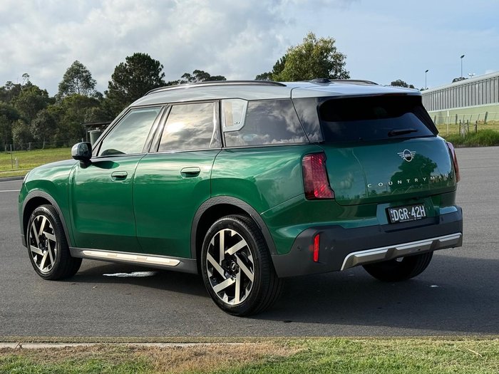 2025 MINI Countryman S Favoured