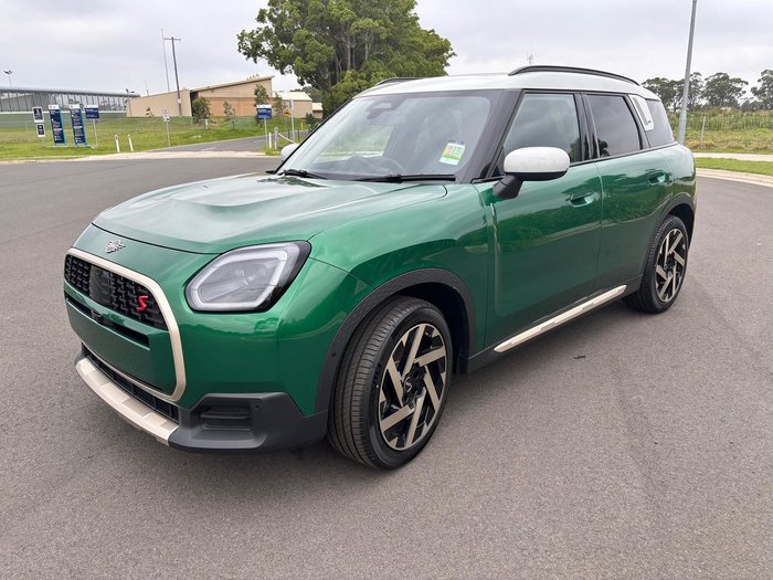 2025 MINI Countryman S Favoured