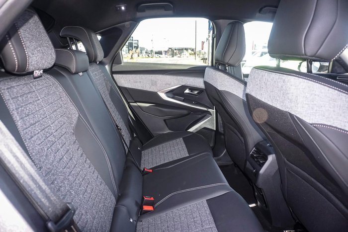 2024 Peugeot 3008 Allure Hybrid