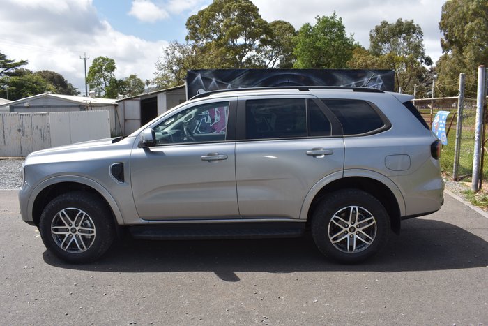 2025 Ford Everest Trend