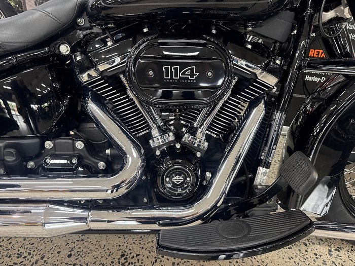 2020 Harley-Davidson Heritage Classic 114 (FLHCS) Softail Black