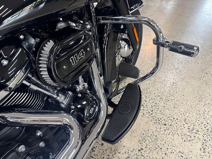 2020 Harley-Davidson Heritage Classic 114 (FLHCS) Softail Black