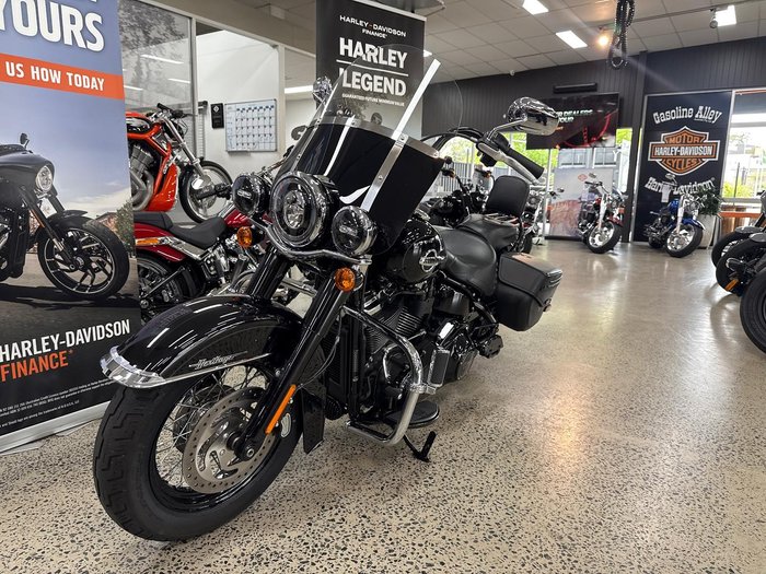 2020 Harley-Davidson Heritage Classic 114 (FLHCS) Softail Black