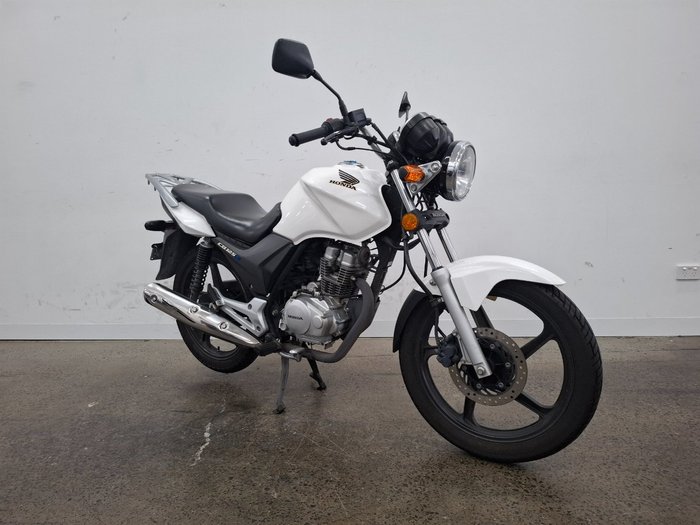 2016 Honda CB125E White