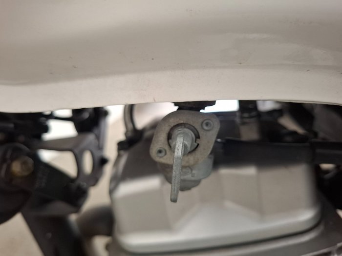 2016 Honda CB125E White