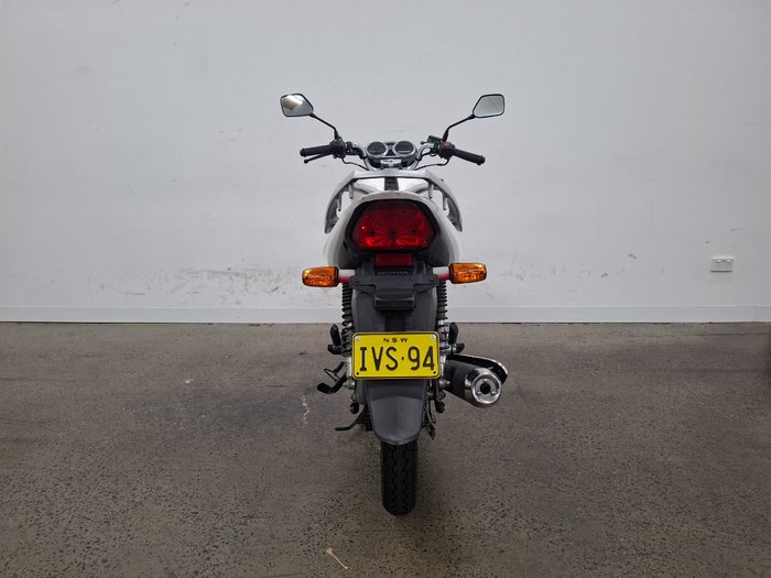 2016 Honda CB125E White