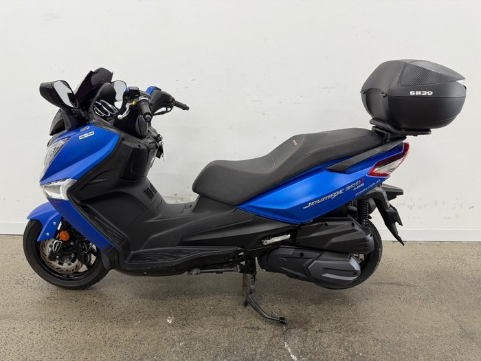 2021 SYM GTS300i Blue