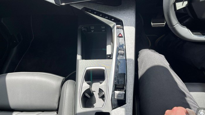 2024 Peugeot 3008 GT Premium Hybrid