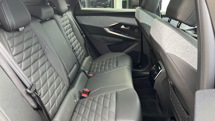 2024 Peugeot 3008 GT Premium Hybrid