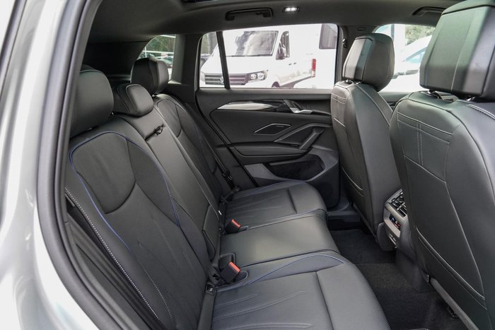 2025 Volkswagen Tiguan 195TSI R-Line