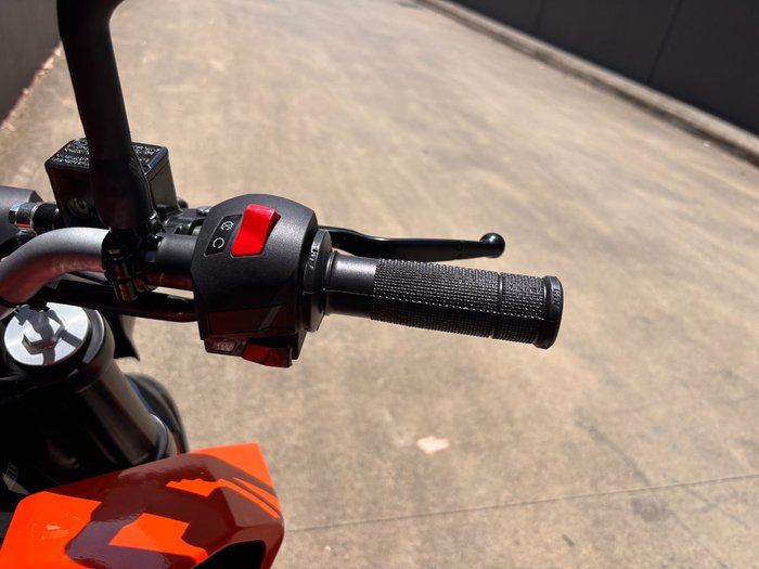 2024 Ktm 200 DUKE (ABS) ORANGE