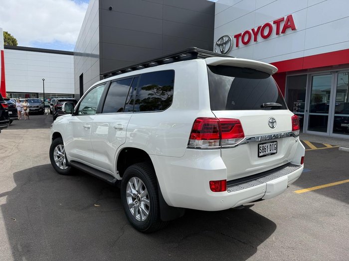 2020 Toyota Landcruiser VX