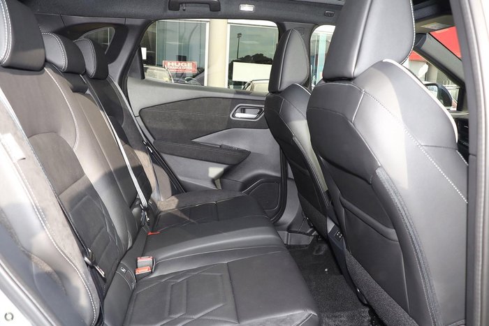 2025 Nissan QASHQAI N-DESIGN e-POWER J12 MY25 Ceramic Grey with Onyx Black Roof