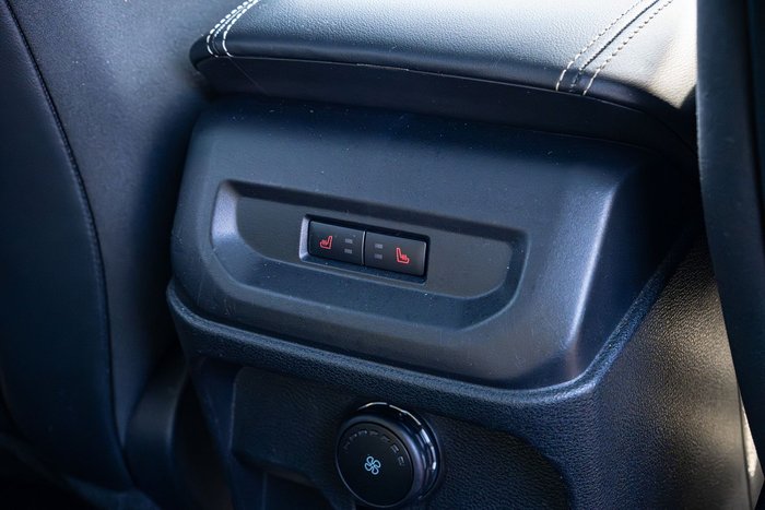 2023 Ford Everest Platinum