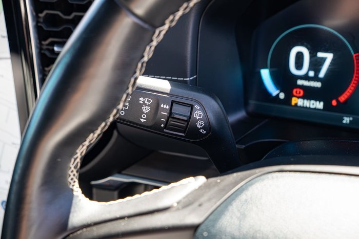 2023 Ford Everest Platinum