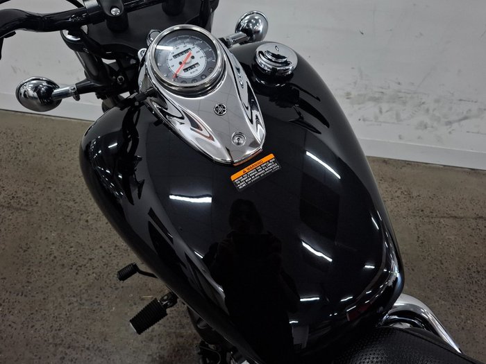 2018 Yamaha XVS650 V-STAR CUSTOM Black