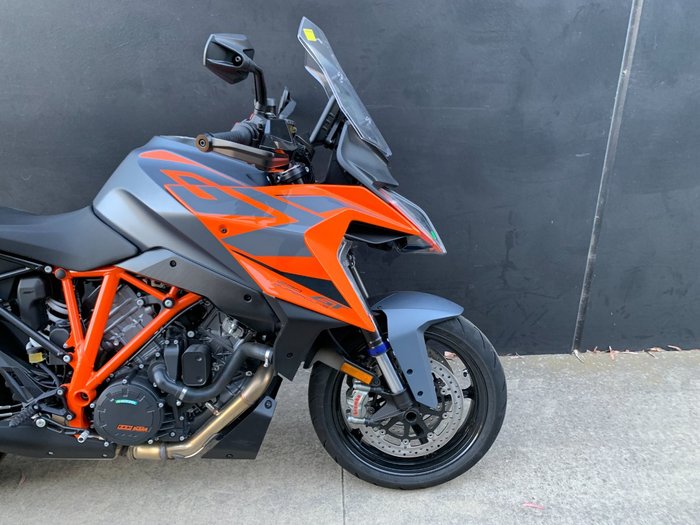 2024 Ktm 1290 SUPER DUKE GT ORANGE