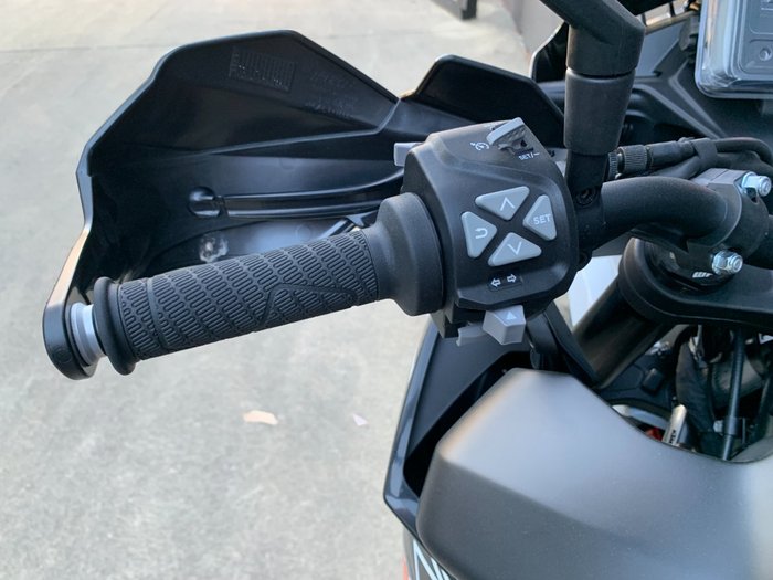 2024 Ktm 890 SM-T ORANGE