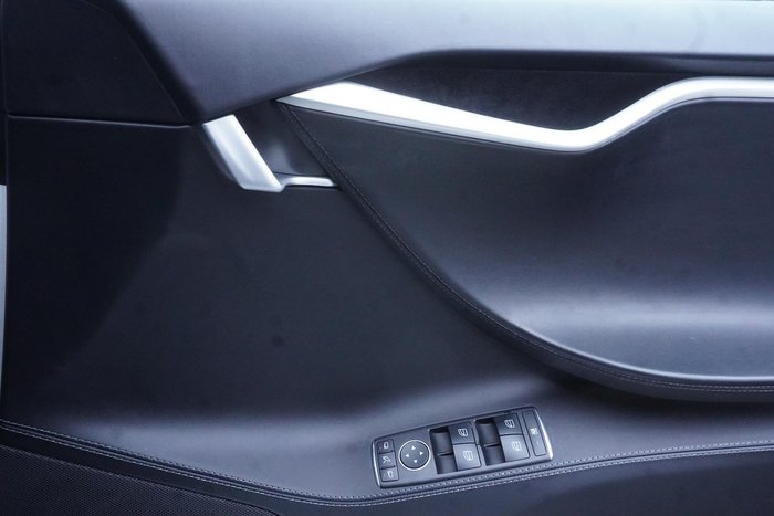 2017 Tesla Model S 75