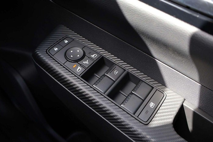 2025 Mitsubishi Triton GLS