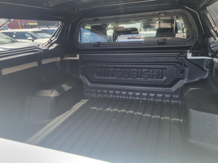 2025 Mitsubishi Triton GLX+