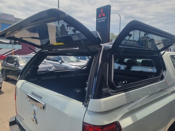 2025 Mitsubishi Triton GLX+