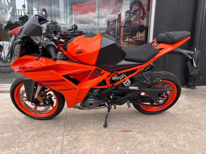 2024 Ktm RC 390 ORANGE