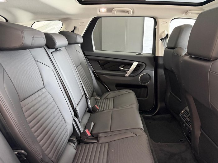 2024 Land Rover Discovery Sport P200 S