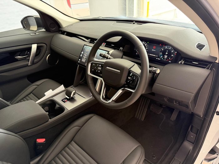 2024 Land Rover Discovery Sport P200 S