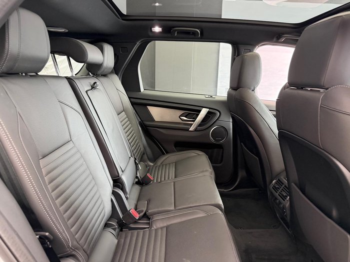 2024 Land Rover Discovery Sport P250 Dynamic HSE