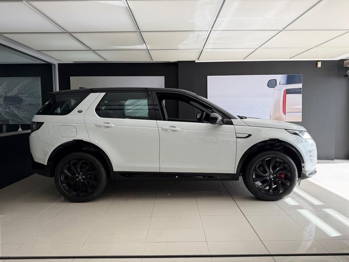 2024 Land Rover Discovery Sport P250 Dynamic HSE