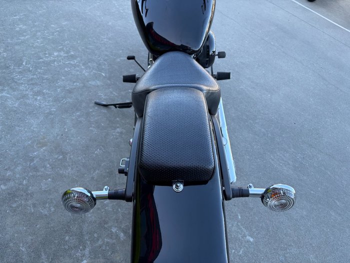 2018 Yamaha XVS650 V-STAR CUSTOM Black