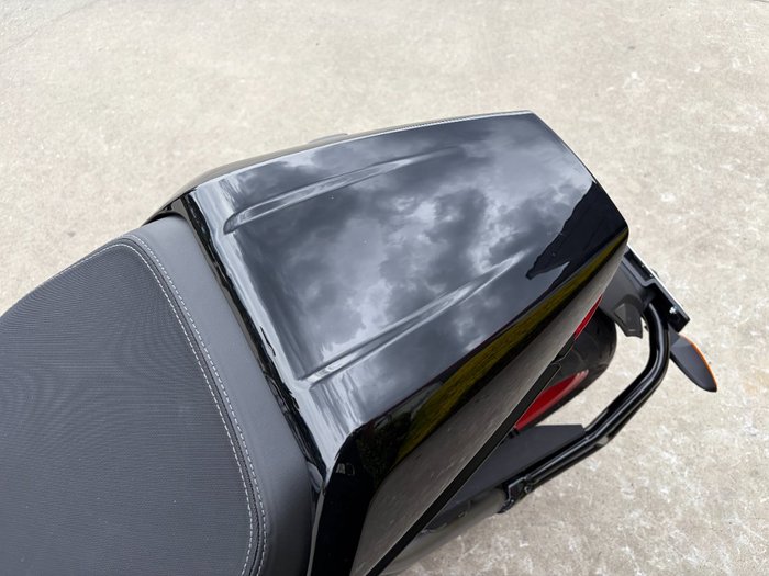 2023 Indian FTR SPORT ONYX BLACK RED