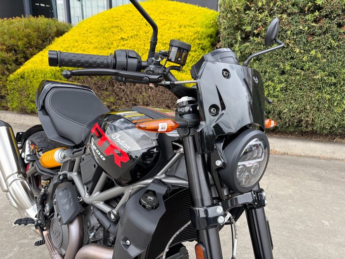 2023 Indian FTR SPORT ONYX BLACK RED