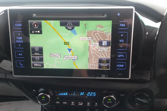 2016 Toyota Hilux SR5