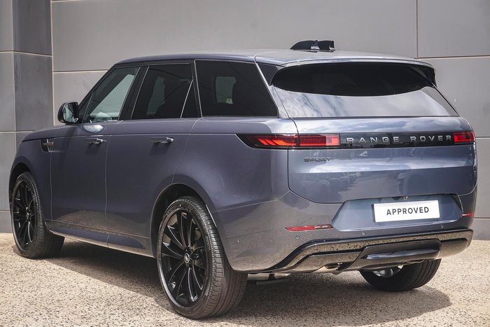 2025 Land Rover Range Rover Sport D250 Dynamic SE