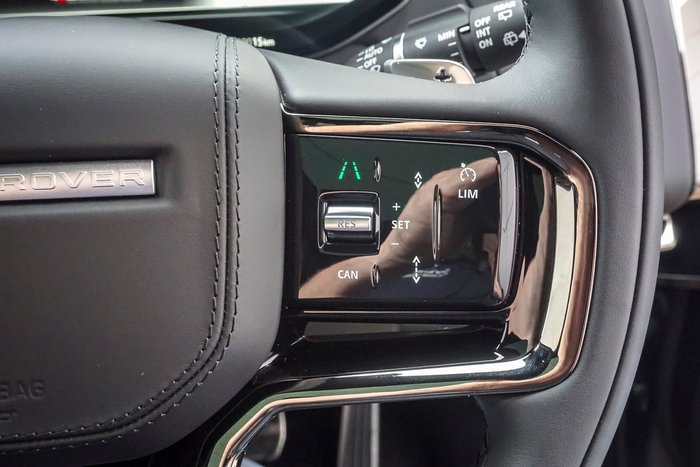 2025 Land Rover Range Rover Sport D250 Dynamic SE